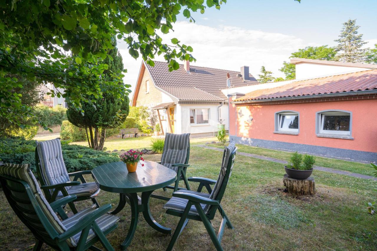 Ferienwohnung Schmidt In Altglobsow Grosswoltersdorf Buitenkant foto